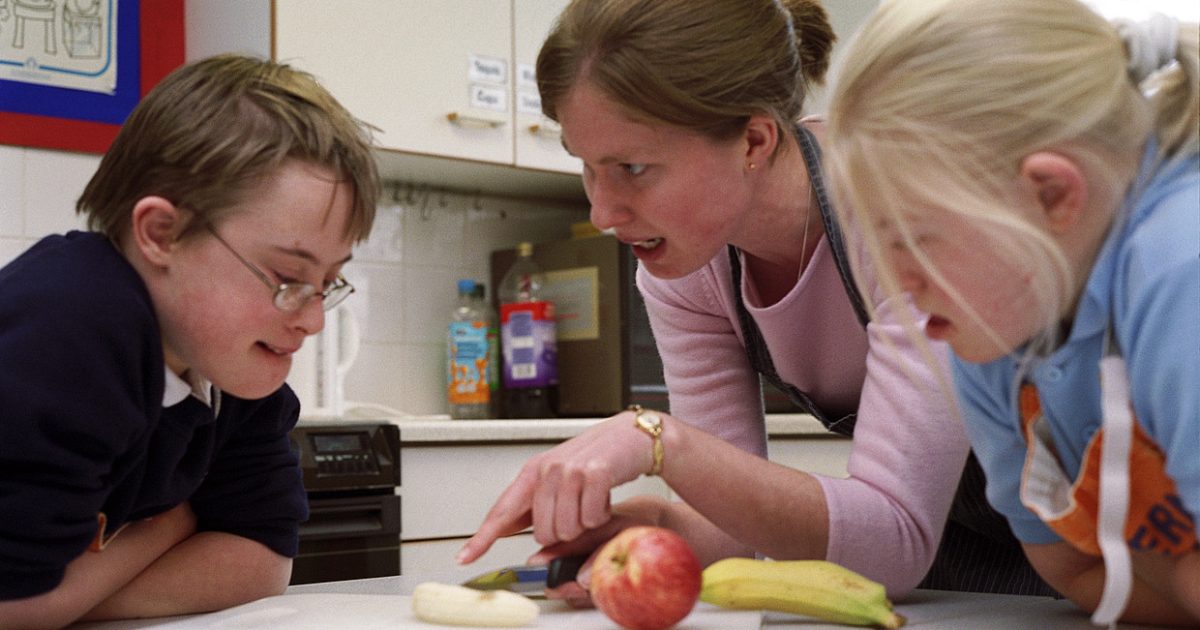 Mental health ‘first aid’ for teachers focus of new study by University